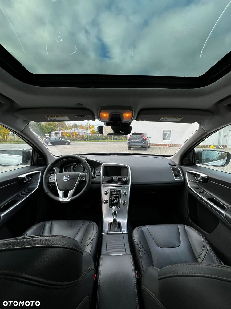 Volvo XC 60 - 31