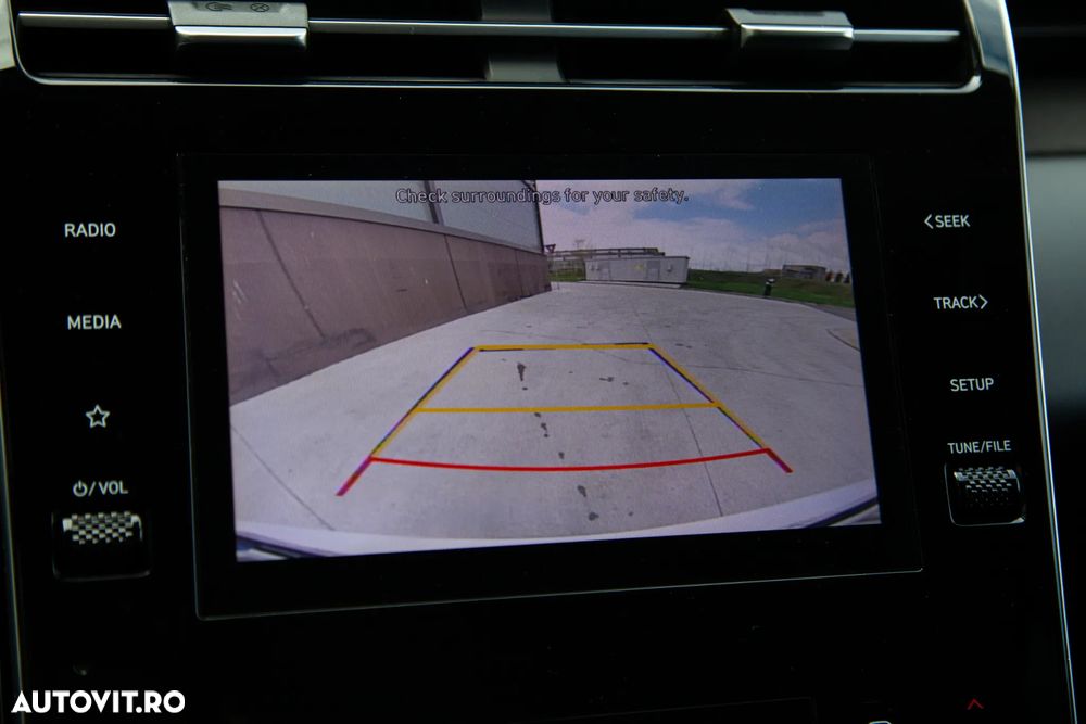 Hyundai Tucson 1.6 l 150 CP 2WD 6MT Style+ - 16