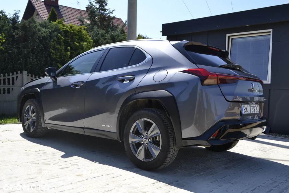 Lexus UX 250h Prestige 2WD - 21