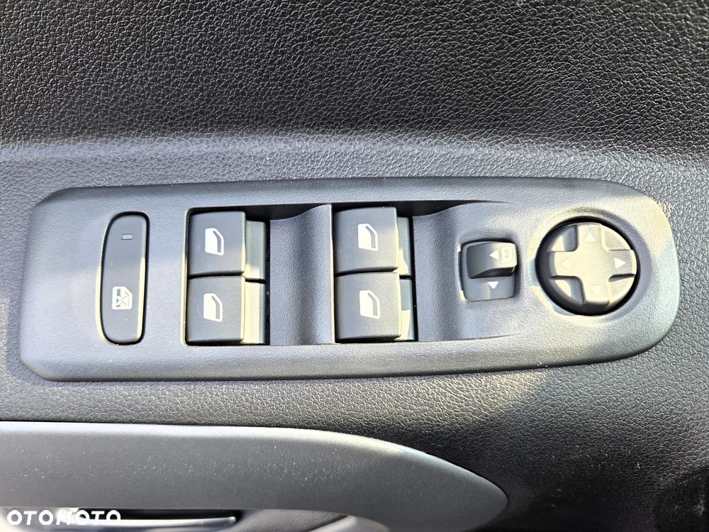 Fiat Qubo - 23