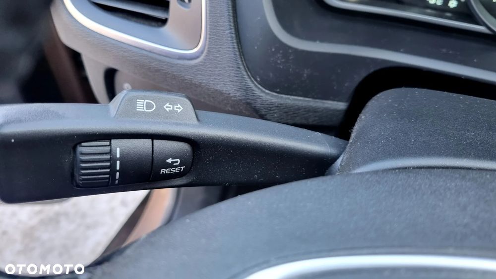 Volvo V40 Cross Country D3 Geartronic Summum - 24