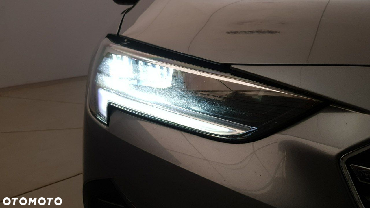 Opel Insignia - 15