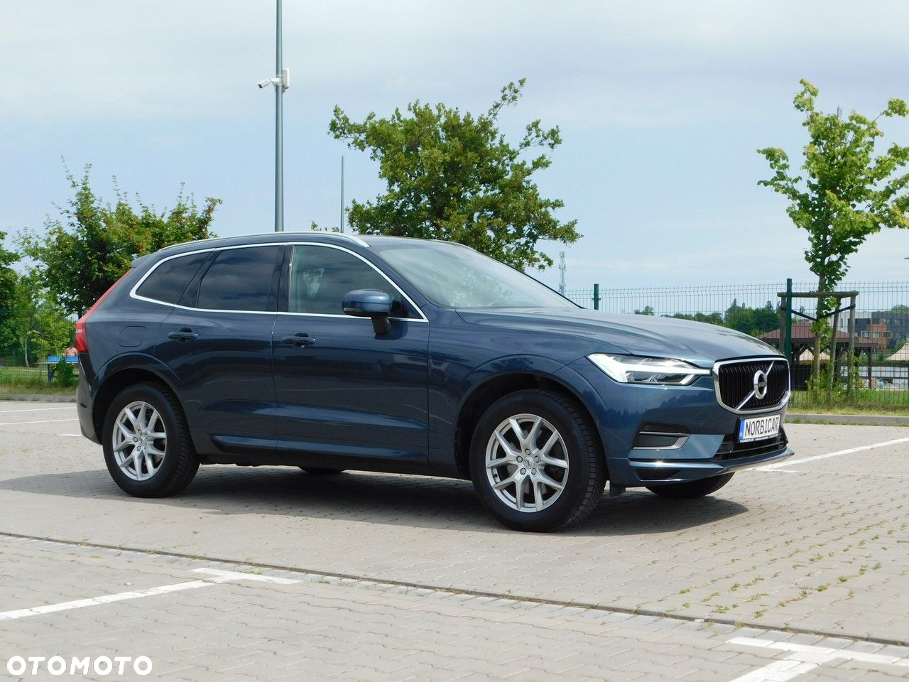 Volvo XC 60 D3 Momentum Pro - 37