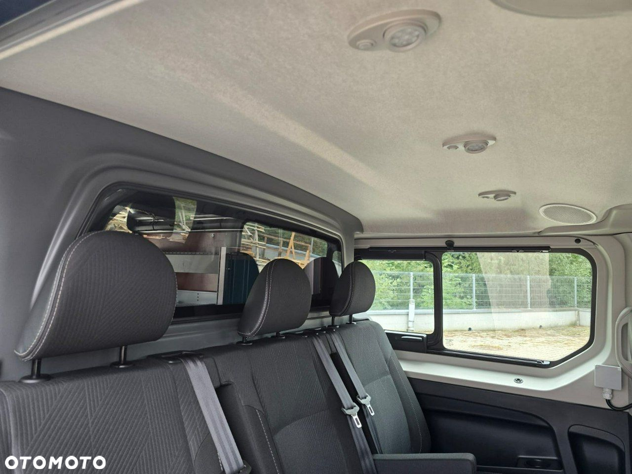 Renault Trafic - 21