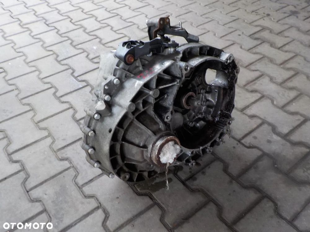 VW T5 2.5 TDI SKRZYNIA BIEGÓW KCQ SPRAWDZONA - 2