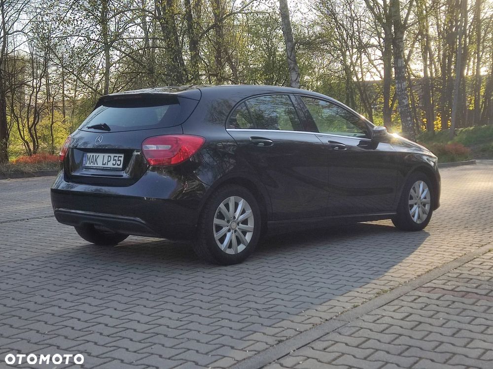 Mercedes-Benz Klasa A 180 (BlueEFFICIENCY) AMG Sport - 8