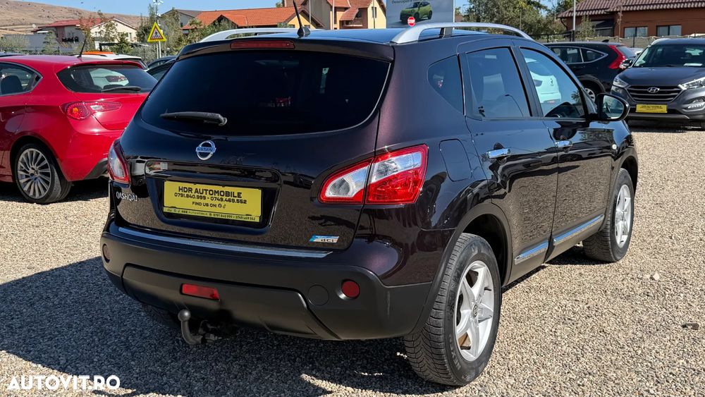 Nissan Qashqai 1.5 DCI TEKNA - 6