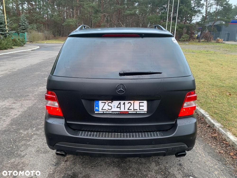 Mercedes-Benz ML - 16