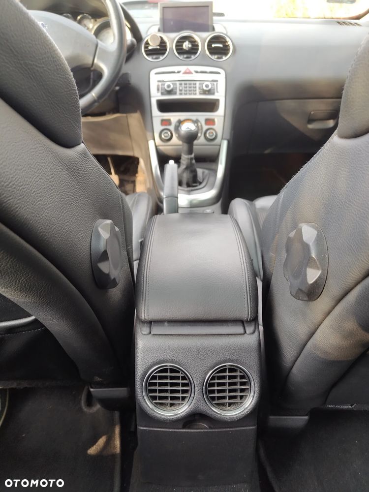 Peugeot 308 1.6 Premium Plus - 13