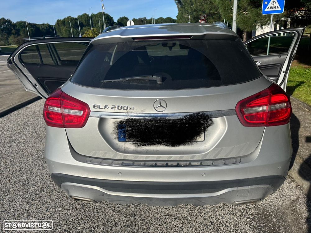 Mercedes-Benz GLA 200 CDi Urban Aut. - 7