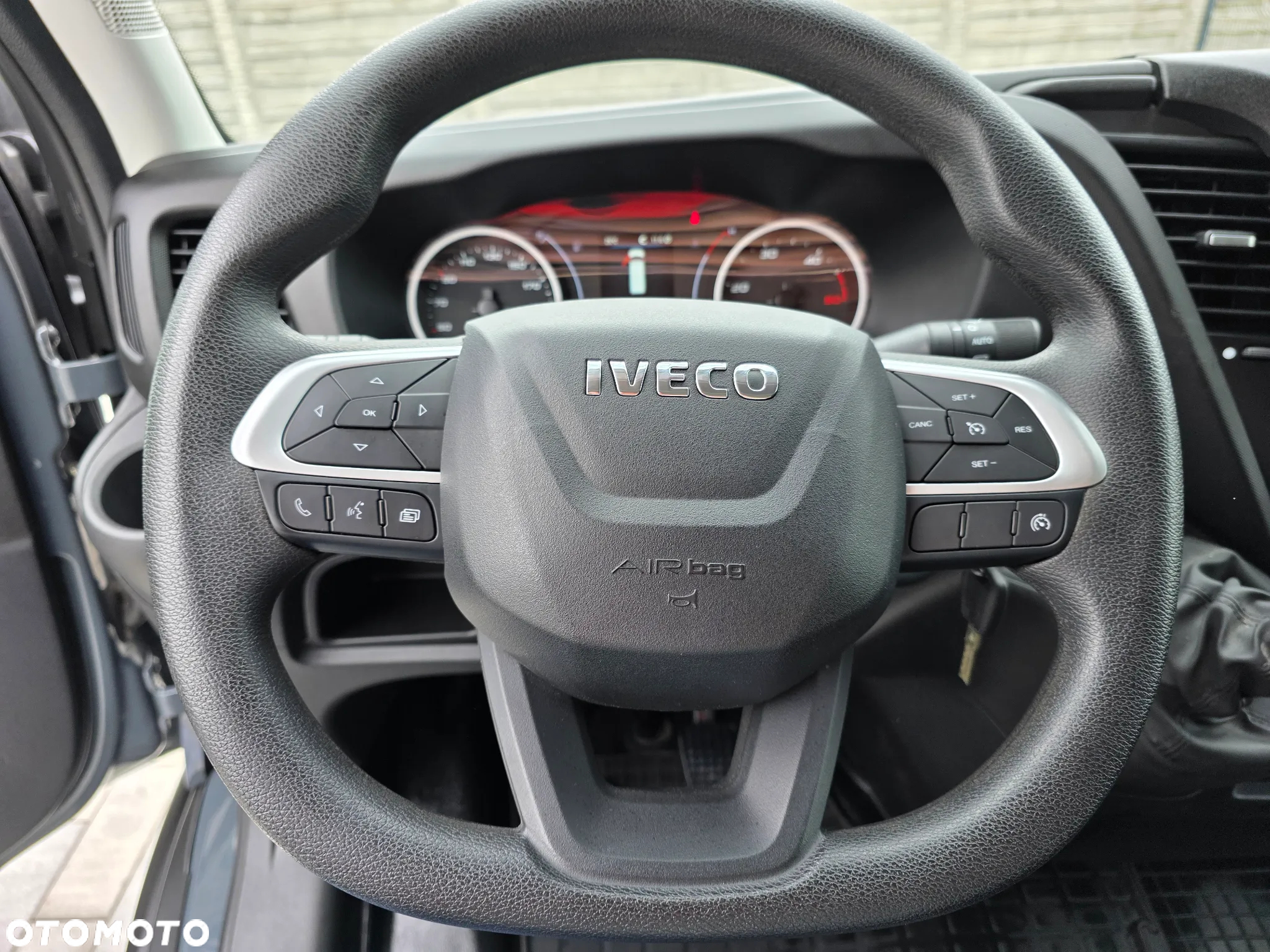 Iveco DAILY 35S16 L3H2 48tyś km SALON POLSKA FV23% LEDY KAMERA - 25