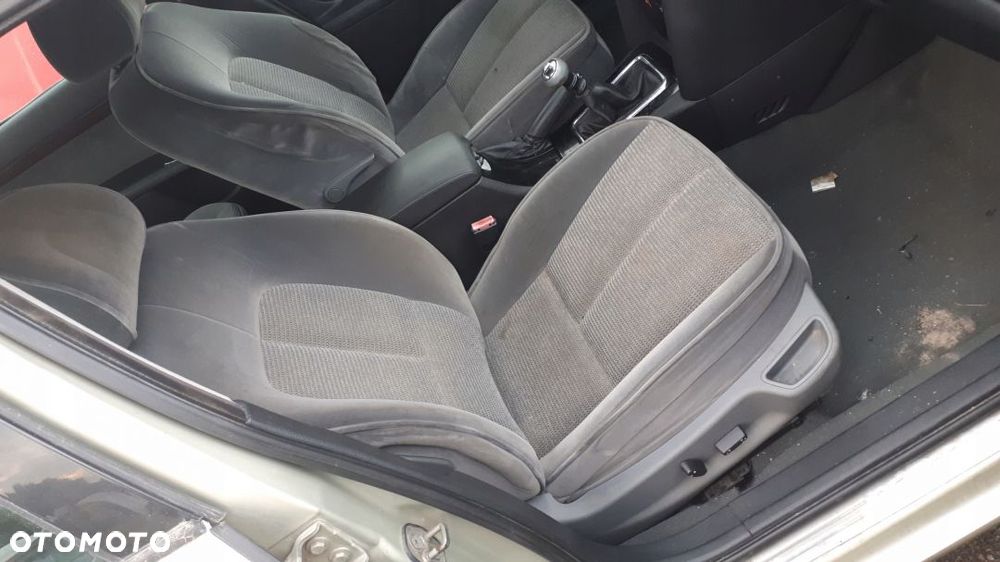 PEUGEOT 407 części Fotele Drzwi silnik skrzynia zawieszenie - 6