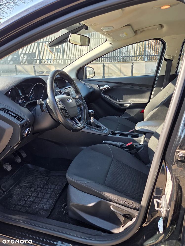 Ford Focus 1.5 EcoBoost Trend ASS - 17