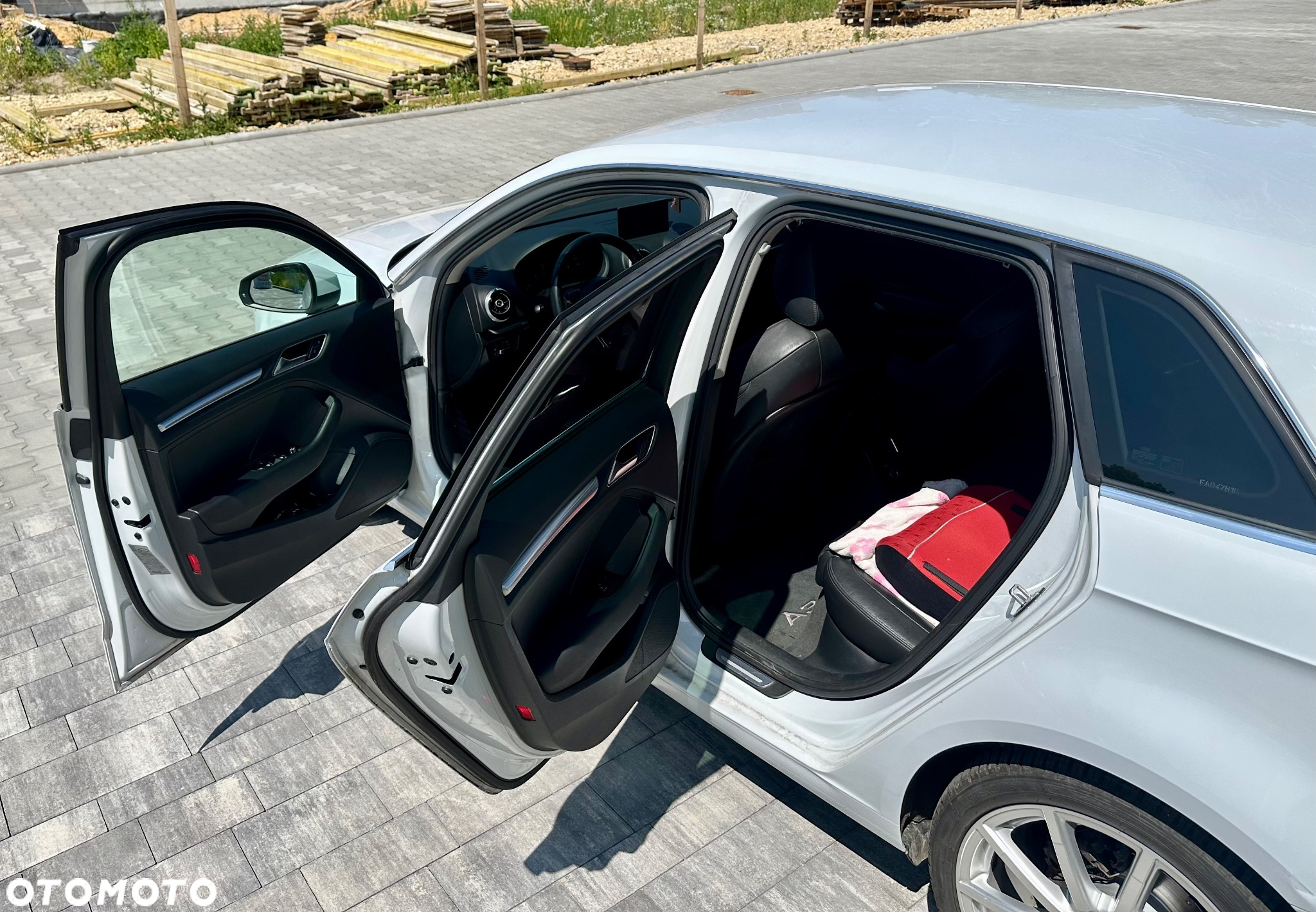 Audi A3 1.6 TDI Sport S tronic - 8