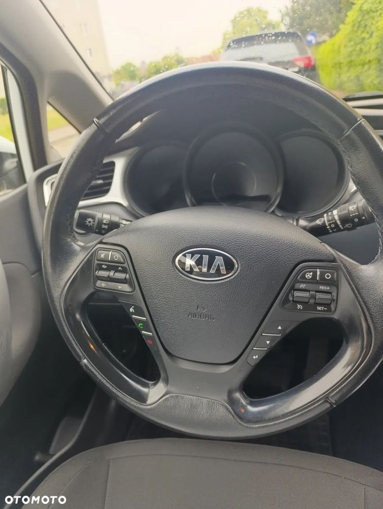 Kia Ceed 1.6 CRDi M - 8