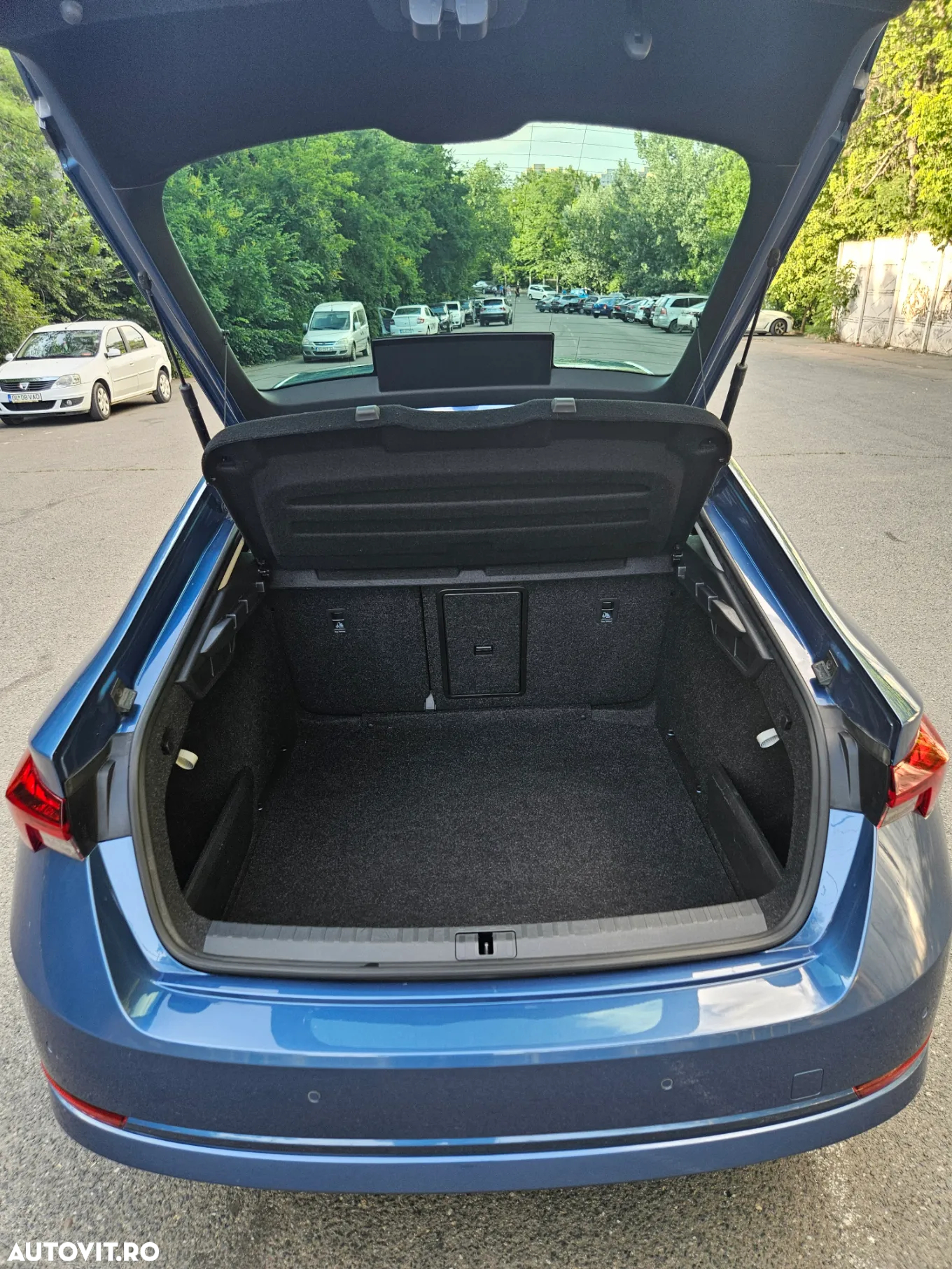 Skoda Octavia 2.0 TDI DSG Style - 27