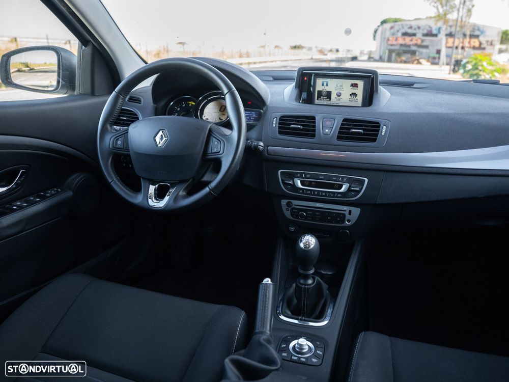 Renault Mégane 1.5 dCi Limited - 27