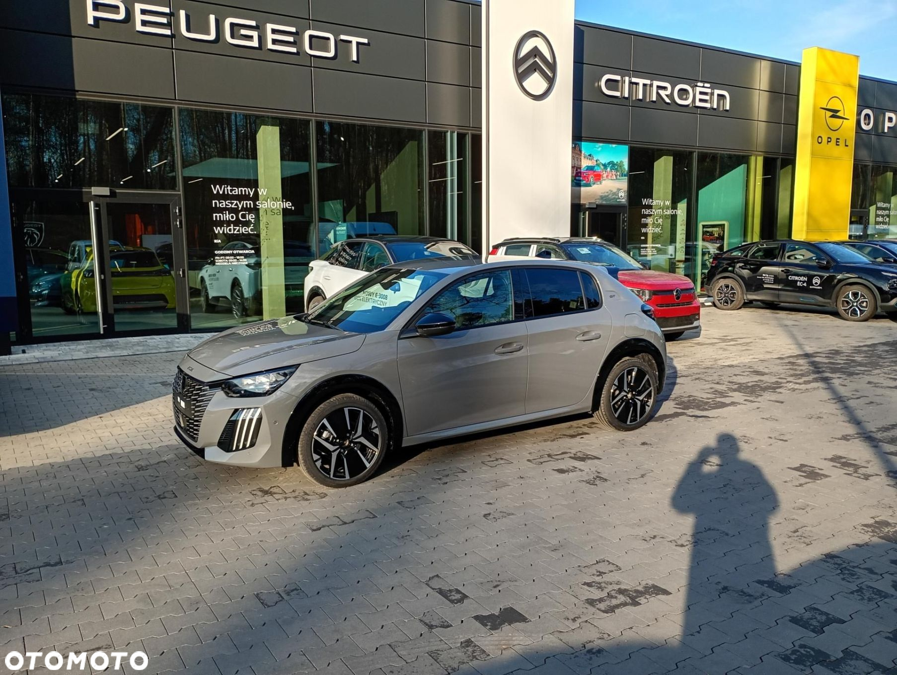 Peugeot 208 - 3