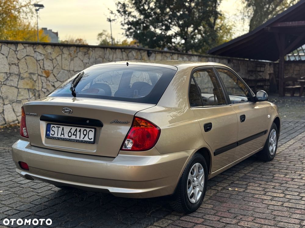 Hyundai Accent 2003 photo 5