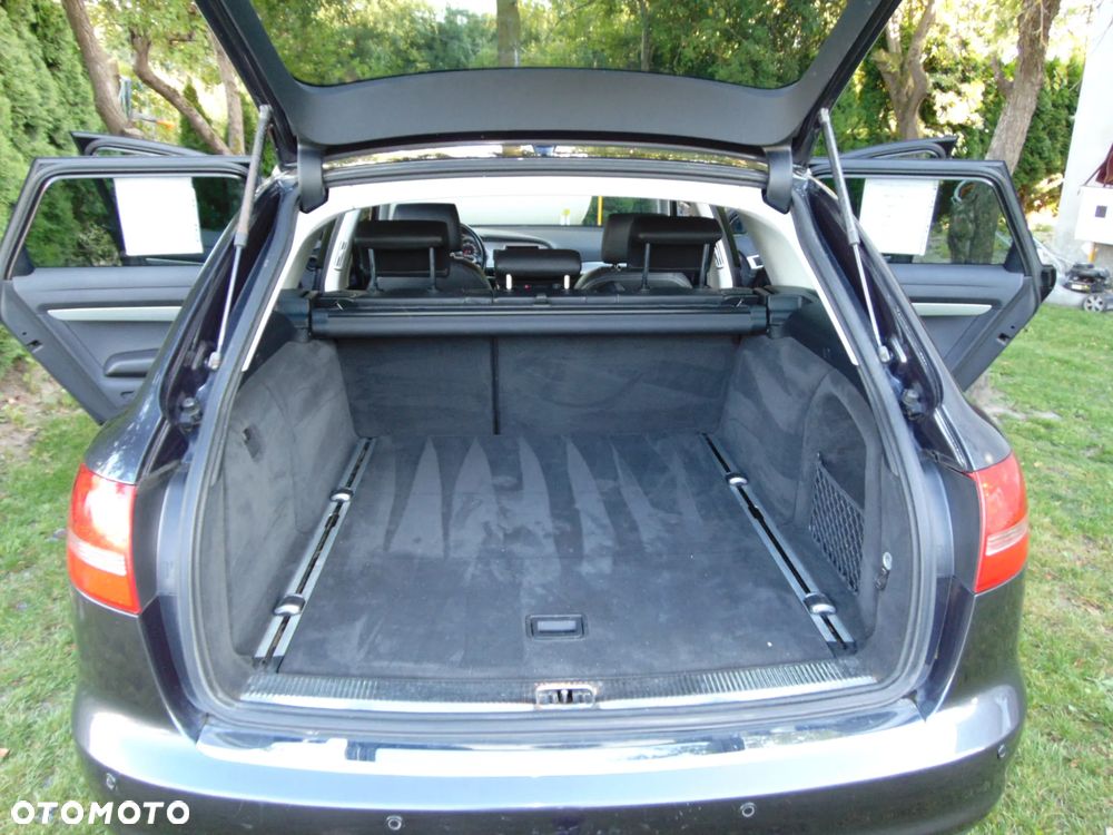 Audi A6 Avant 2.7 TDI DPF multitronic - 14