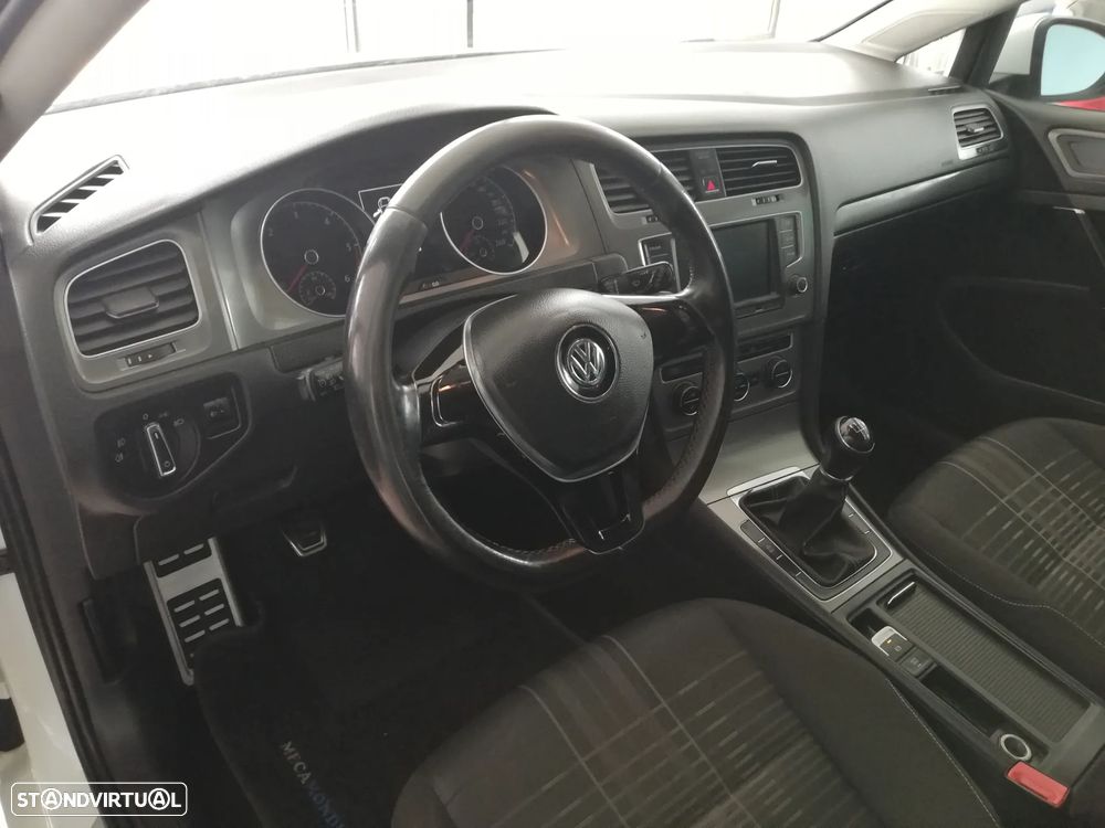 VW Golf 1.6 TDI BlueMotion Lounge - 10