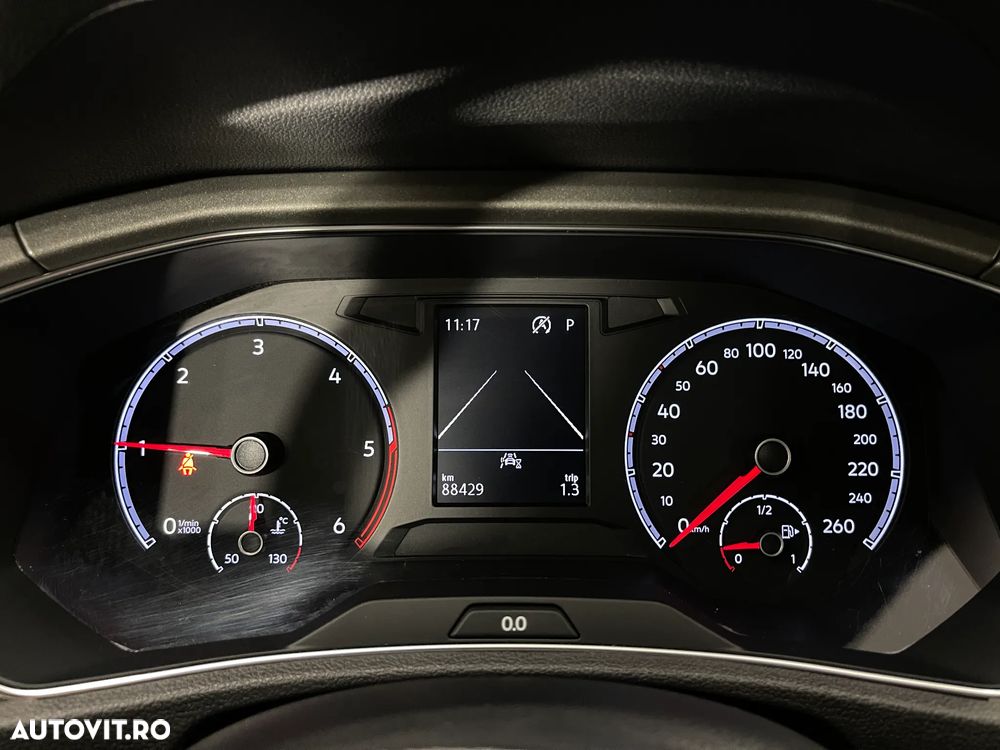 Volkswagen T-Roc 2.0 TDI DSG Design - 25