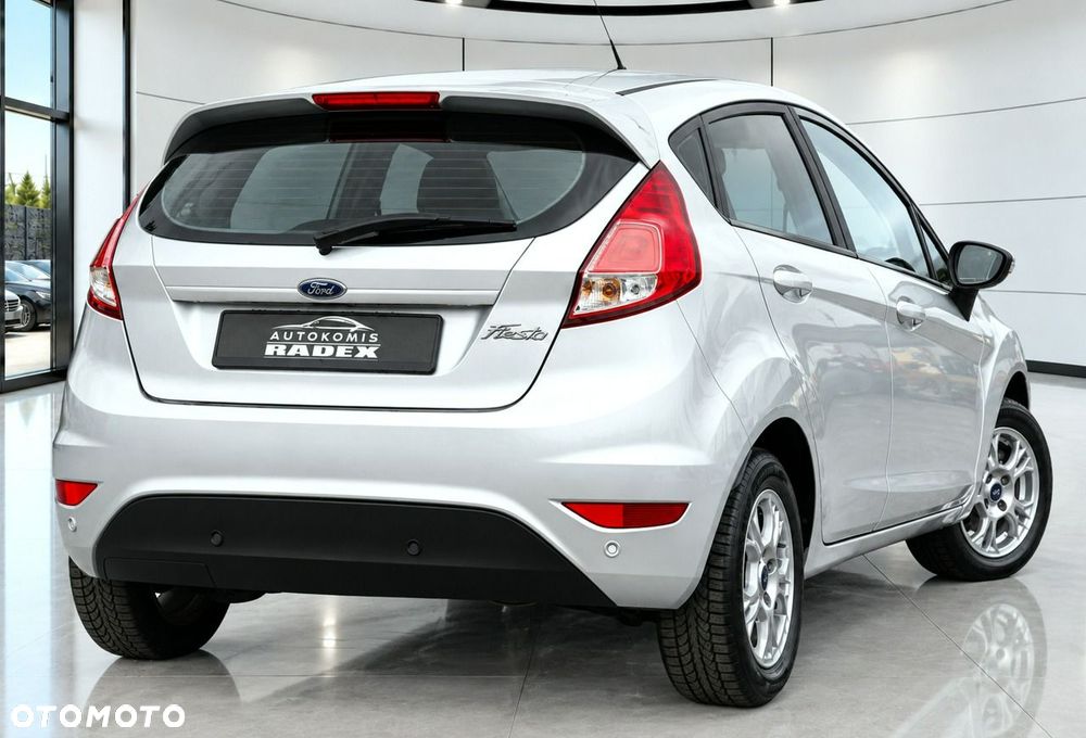 Ford Fiesta - 9