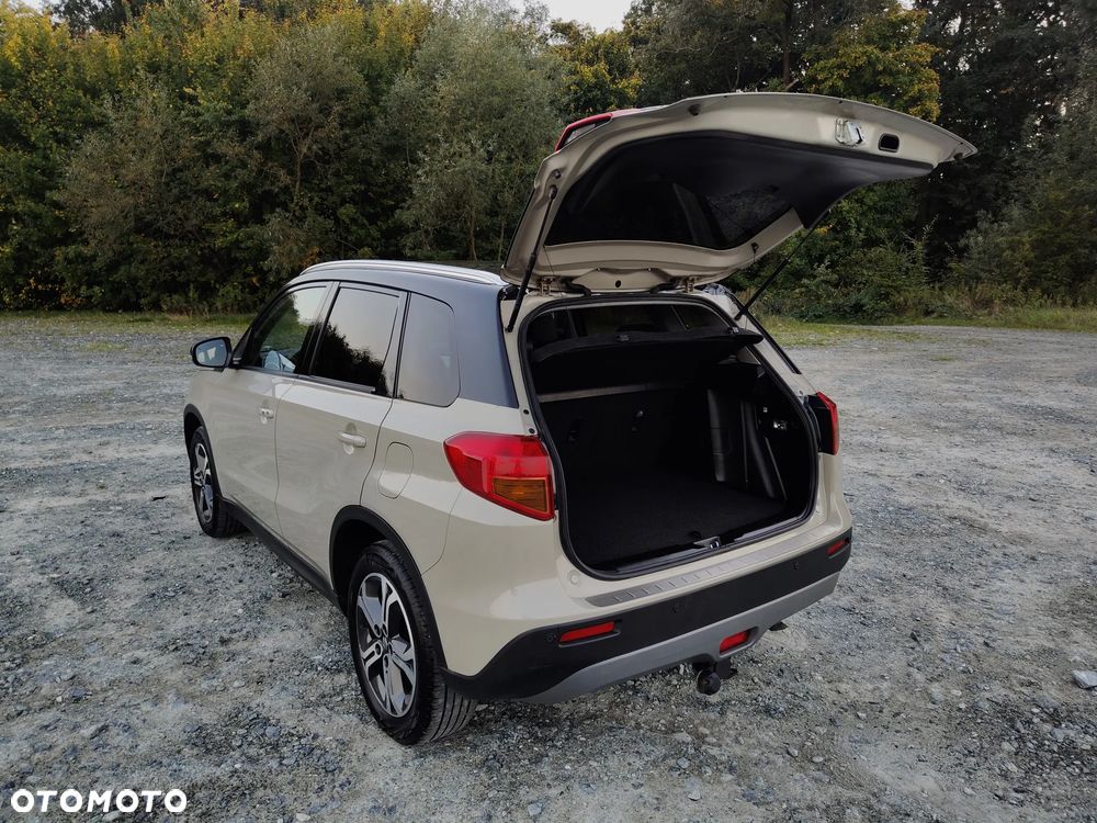 Suzuki Vitara 1.6 DDiS (4x4) Allgrip Comfort+ - 16