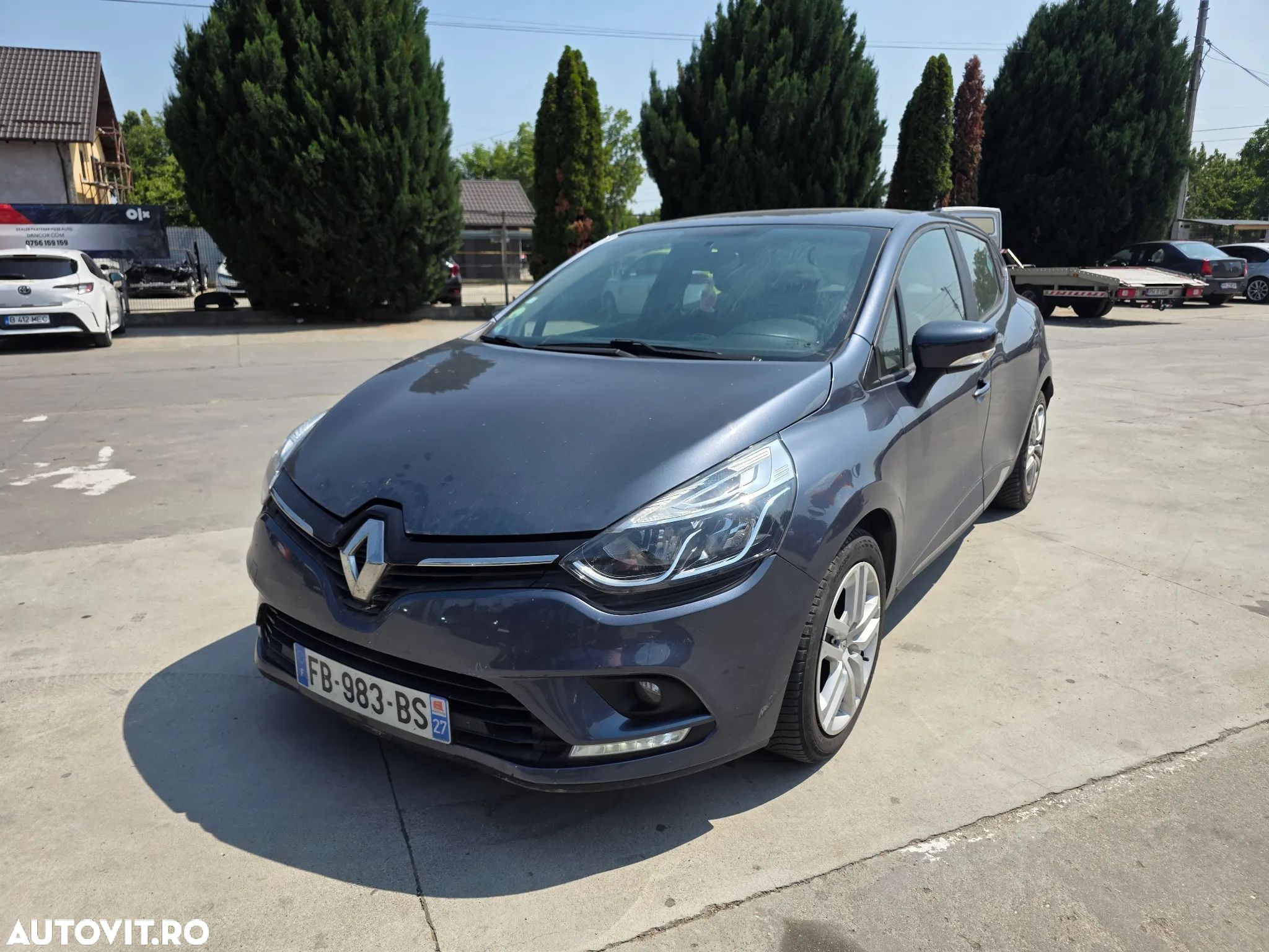 Renault Clio dCi 75 Expression - 1