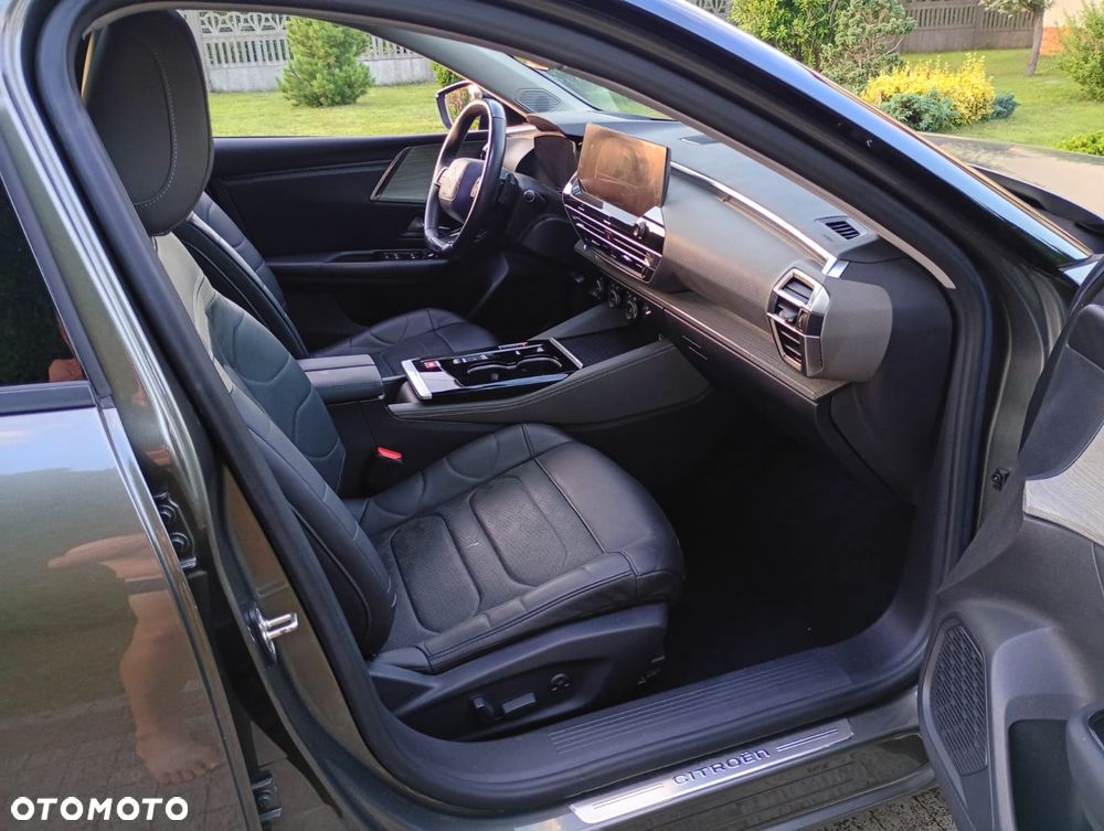 Citroën C5X 1.6 PHEV 225 Plus EAT8 - 12