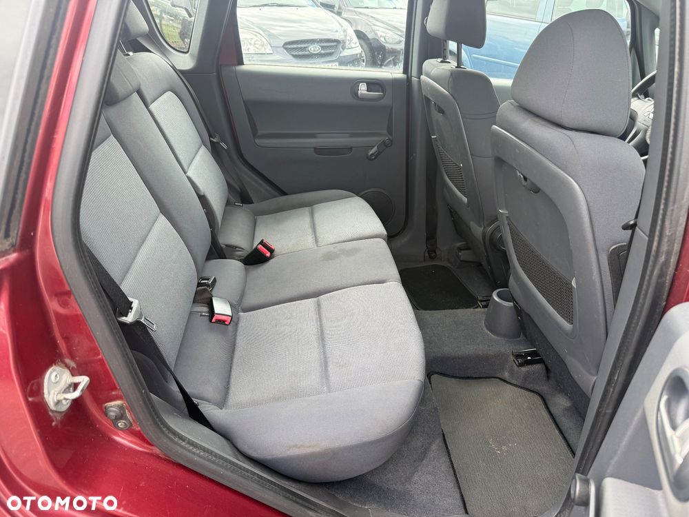 Mitsubishi Colt - 17
