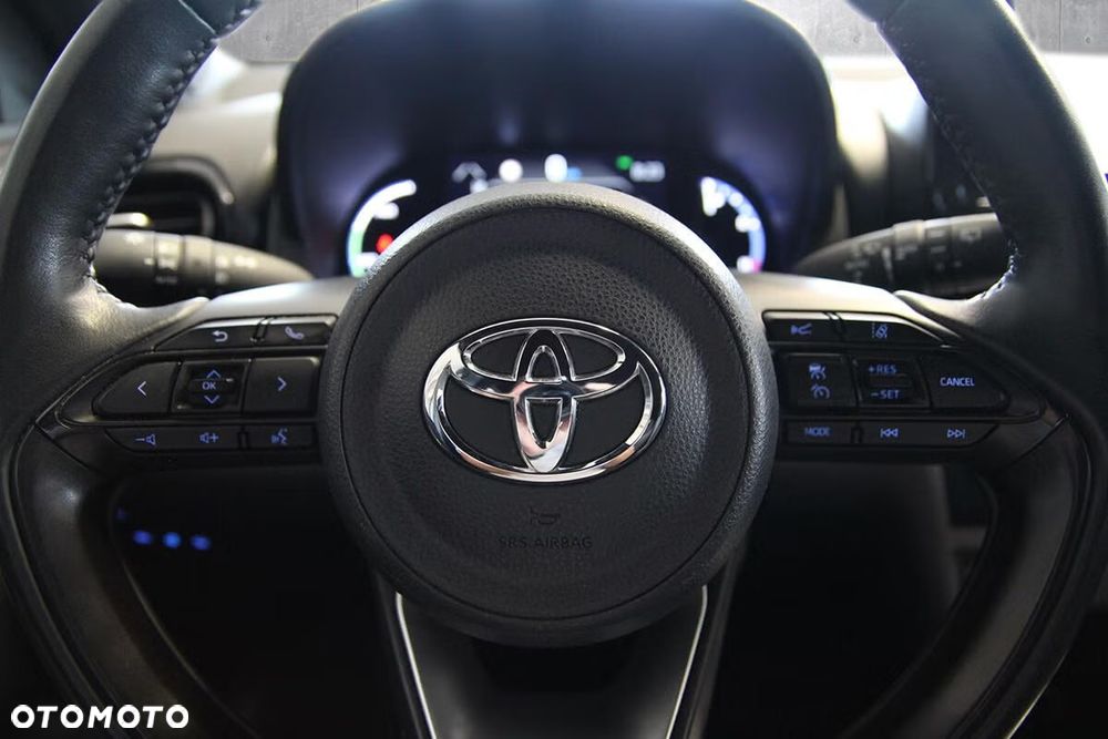 Toyota Yaris Hybrid 1.5 Active - 11