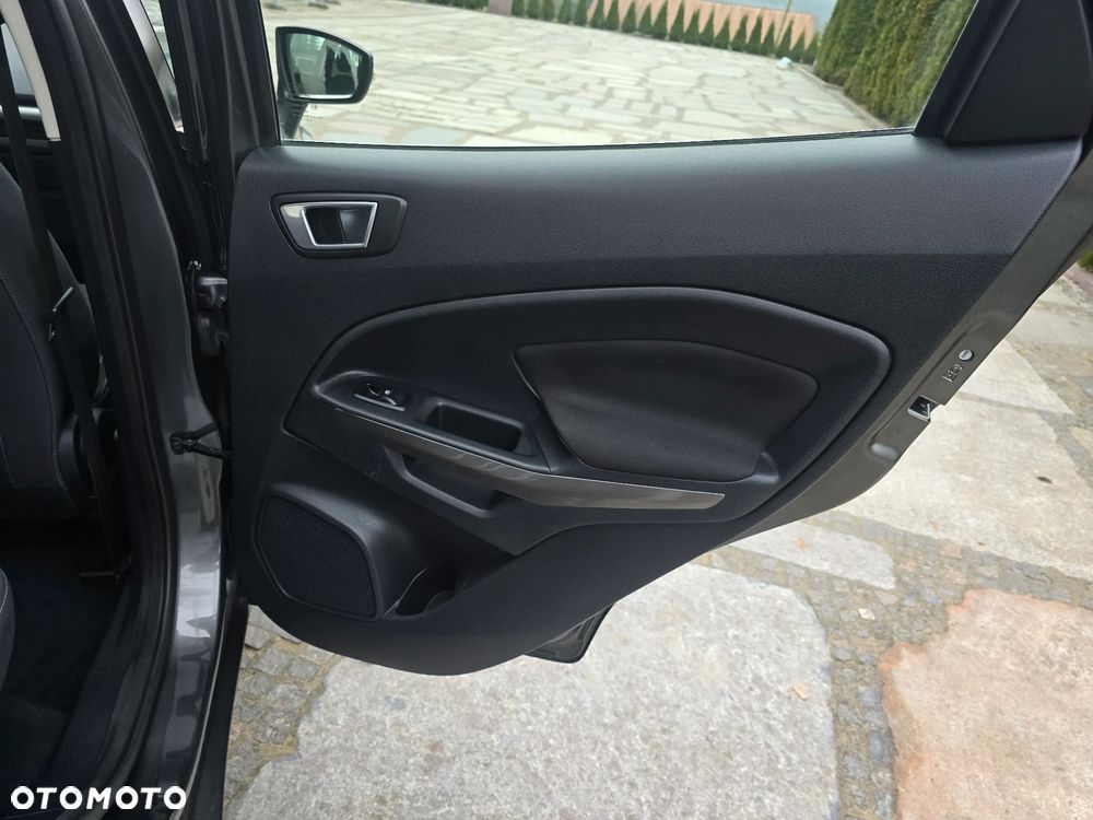 Ford EcoSport 1.0 EcoBoost TITANIUM - 27