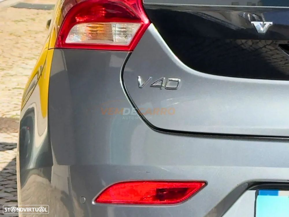 Volvo V40 2.0 D2 Kinetic - 7