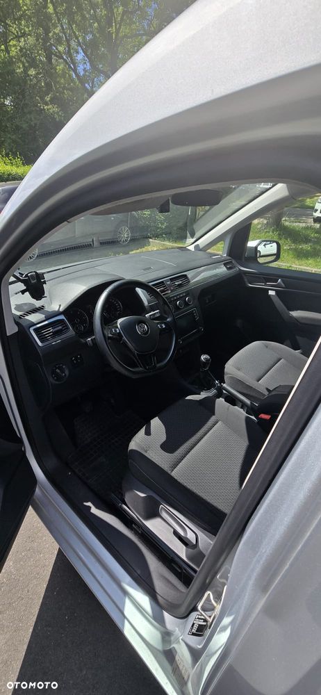 Volkswagen Caddy ver-2-0-tdi-comfortline - 9