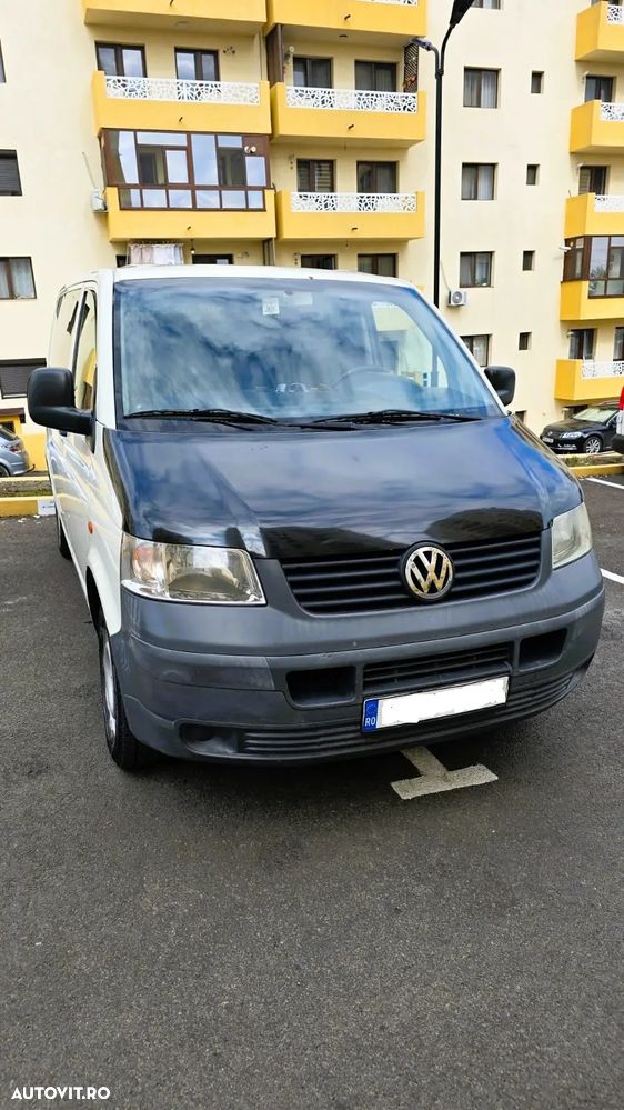 Volkswagen Transporter - 1