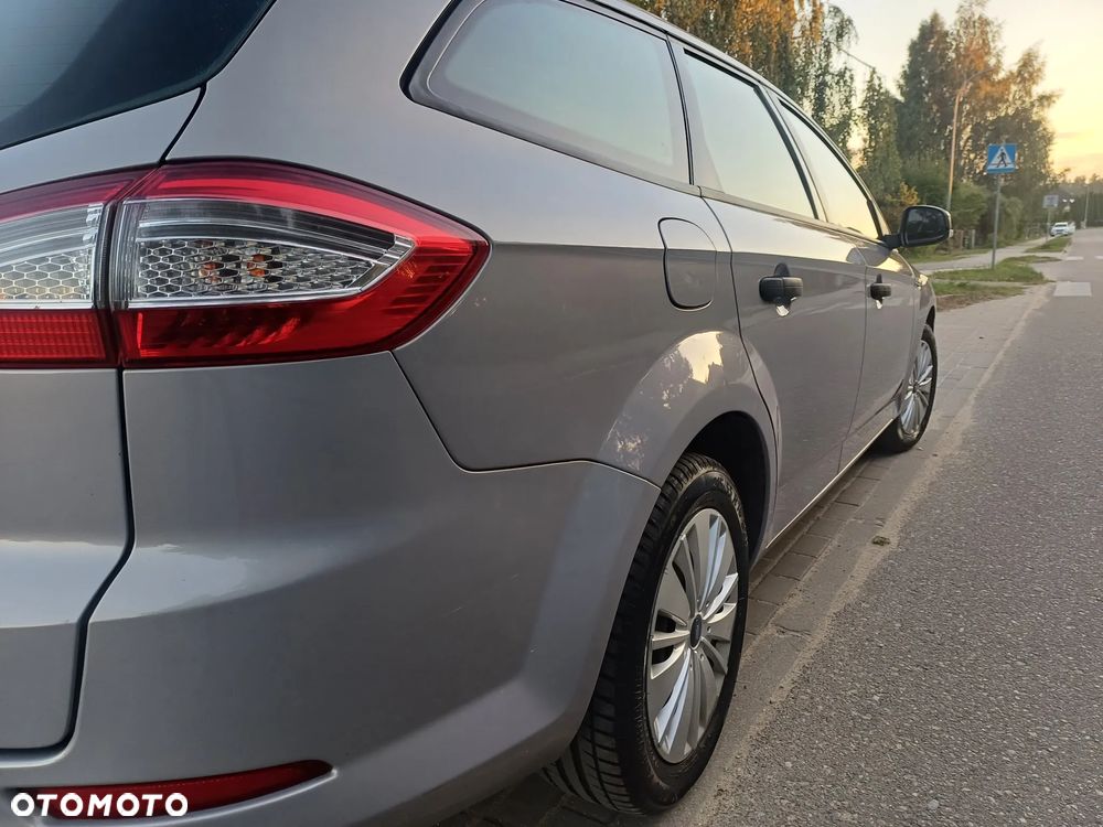 Ford Mondeo 2.0 TDCi Trend - 23