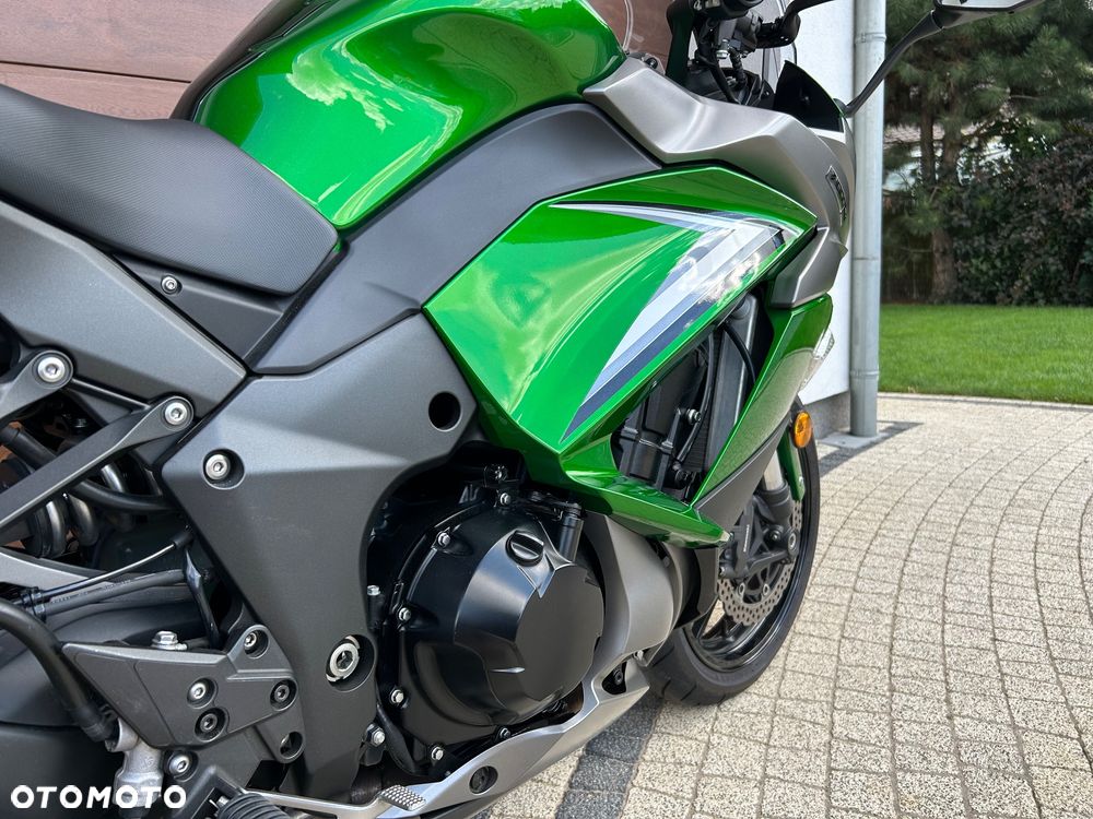 Kawasaki Z - 8
