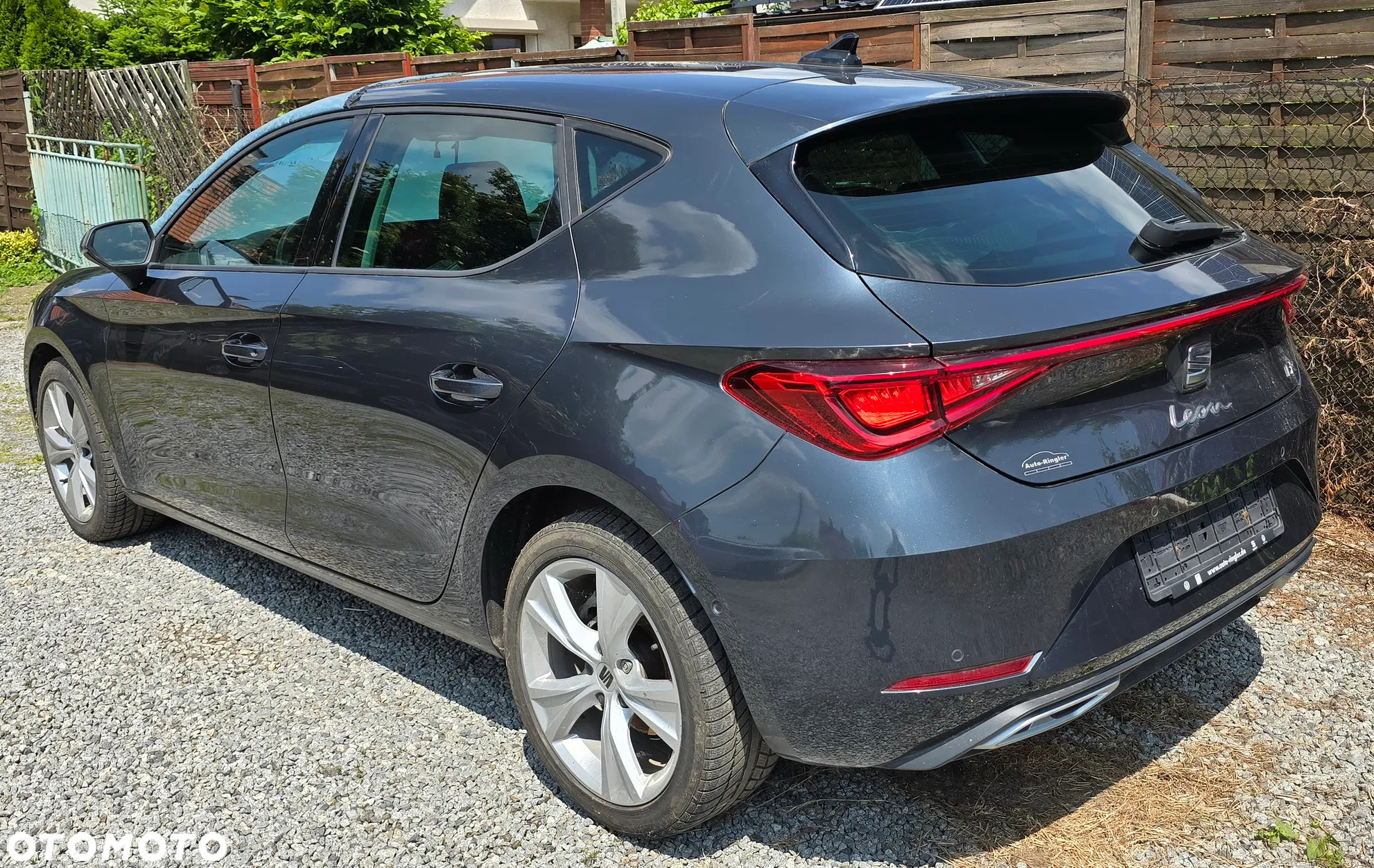 Seat Leon 1.5 eTSI OPF DSG FR - 9