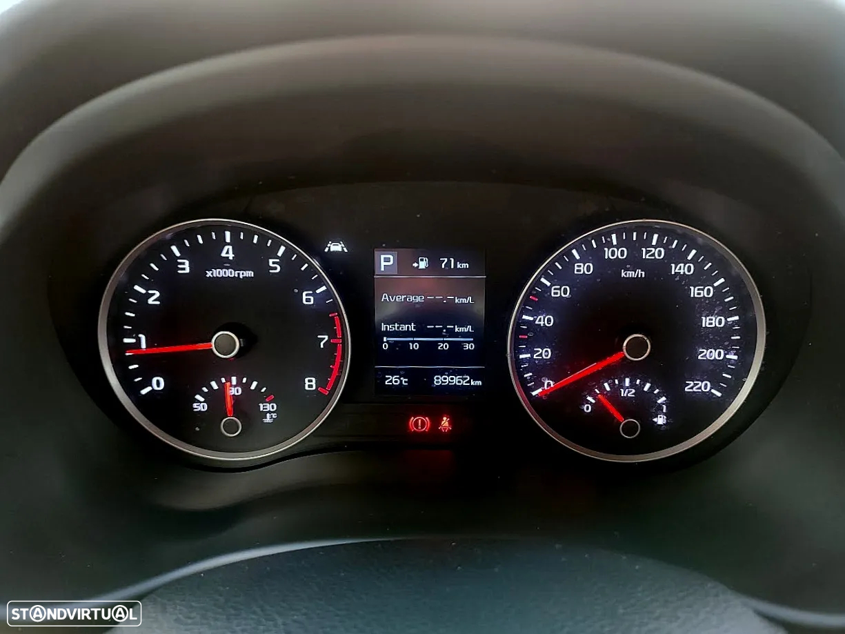 Kia Stonic 1.0 T-GDI Tech 7DCT - 10