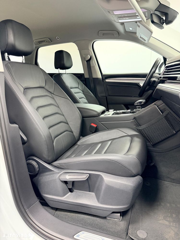 Volkswagen Touareg V6 TDI Elegance - 9