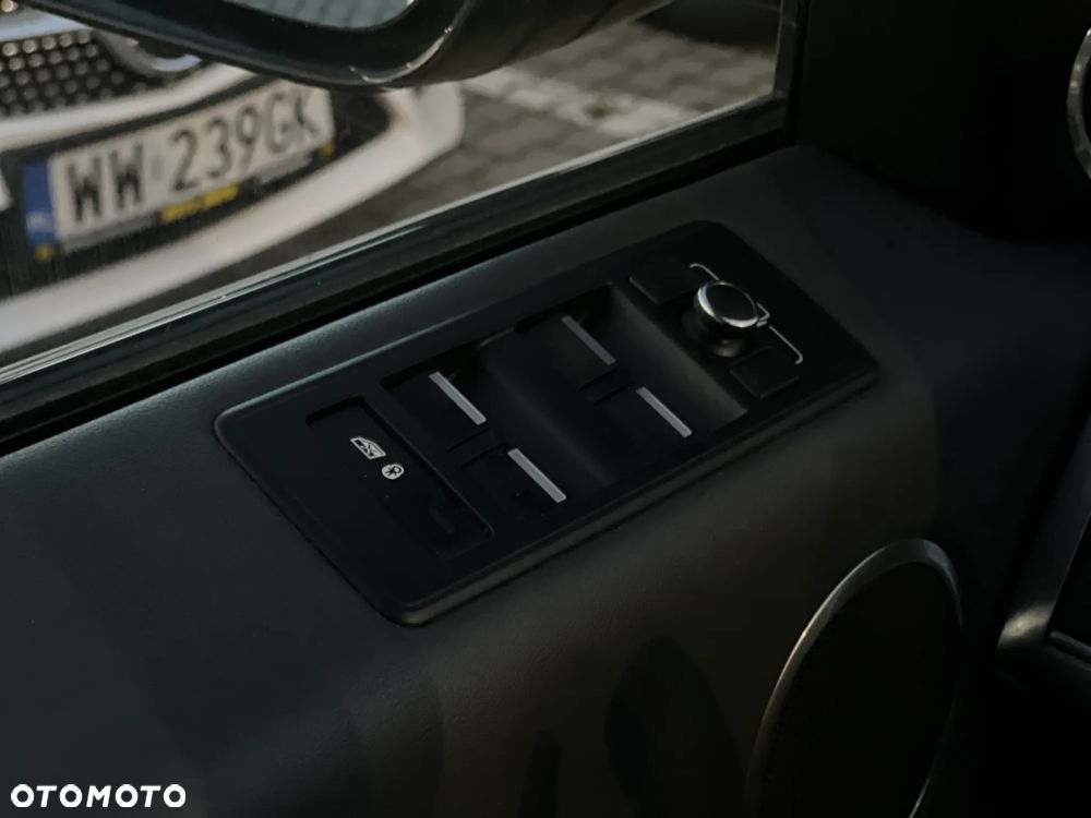 Land Rover Range Rover - 20