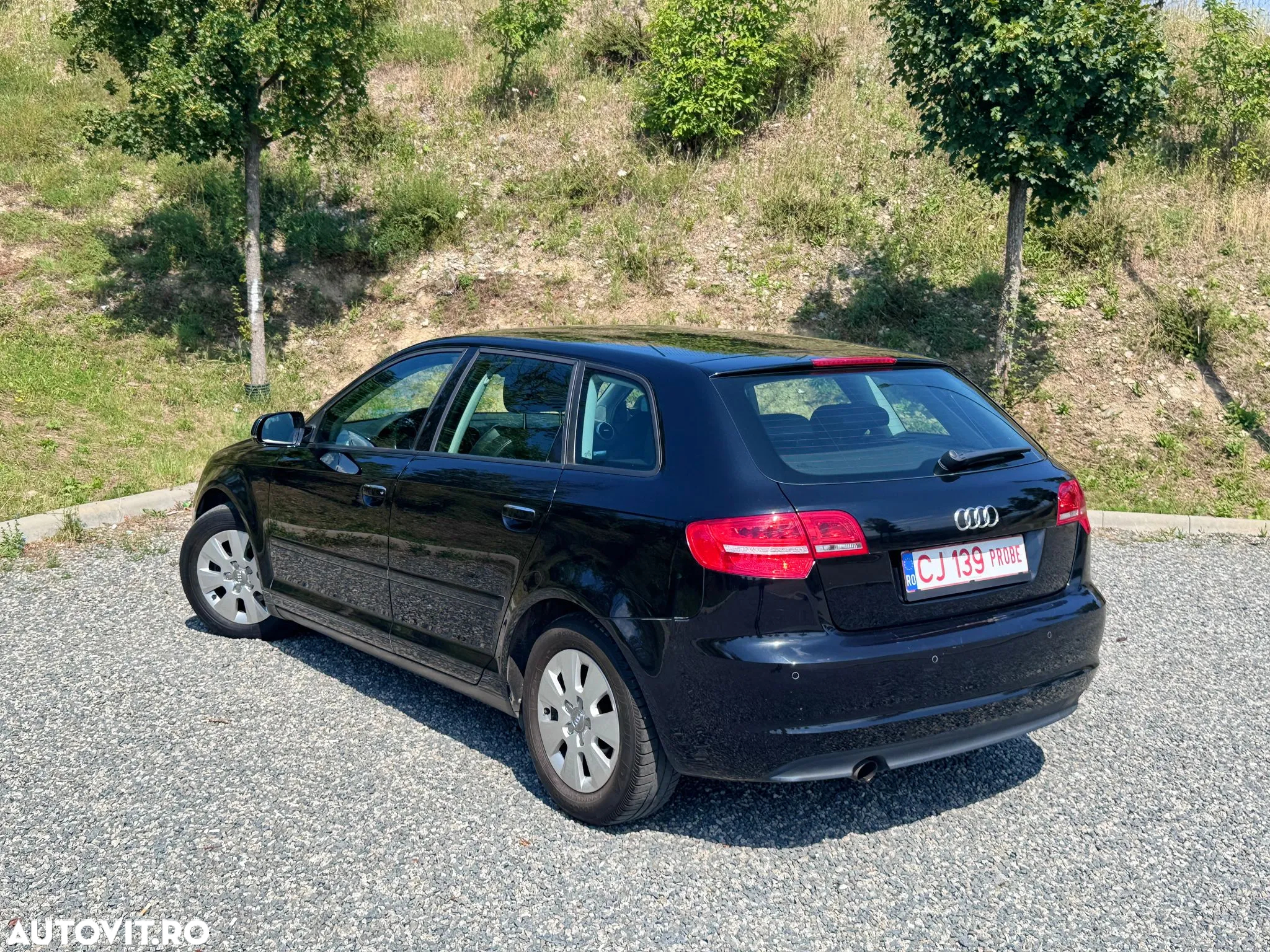 Audi A3 1.6 TDI Sportback Attraction - 4