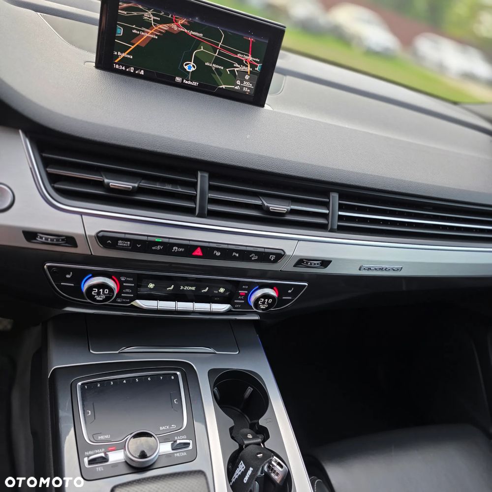 Audi Q7 - 14