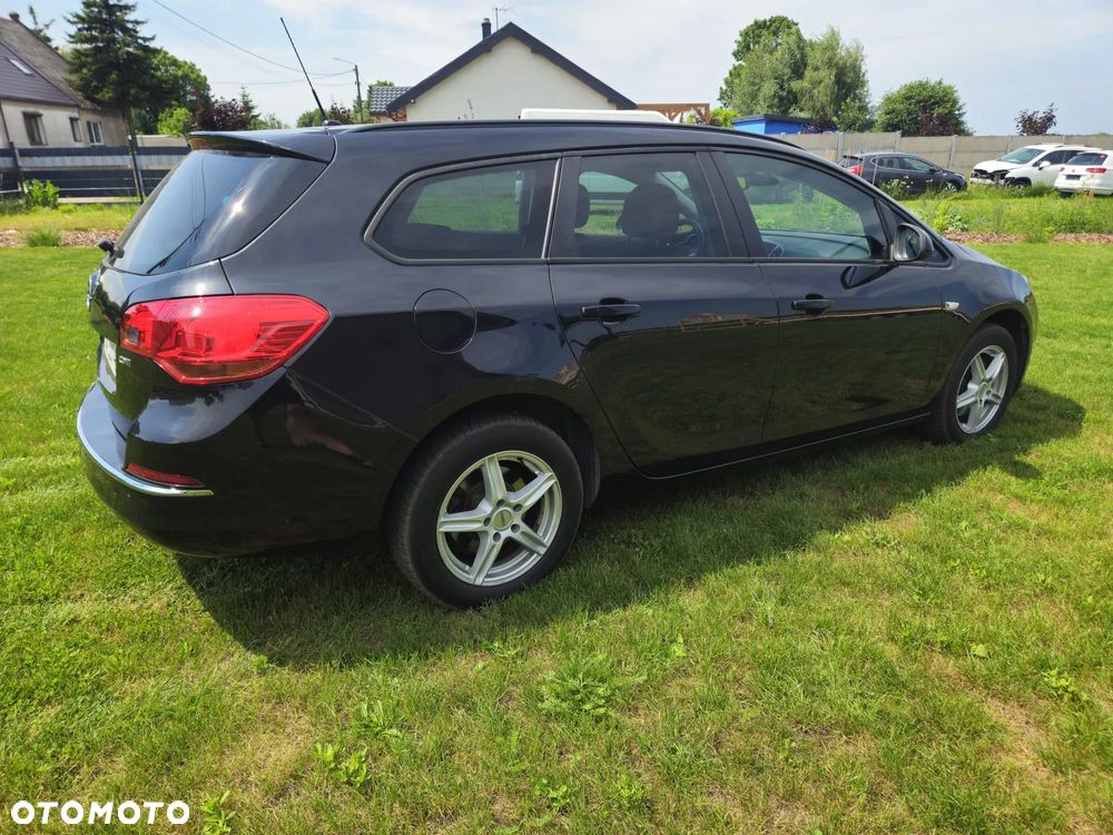 Opel Astra 1.7 CDTI ecoFLEX - 8