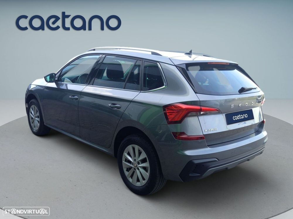 Skoda Kamiq 1.0 TSI Ambition DSG — fotografia 4