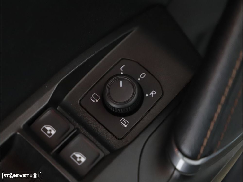 Cupra Formentor 1.4 e-Hybrid DSG VZ - 10