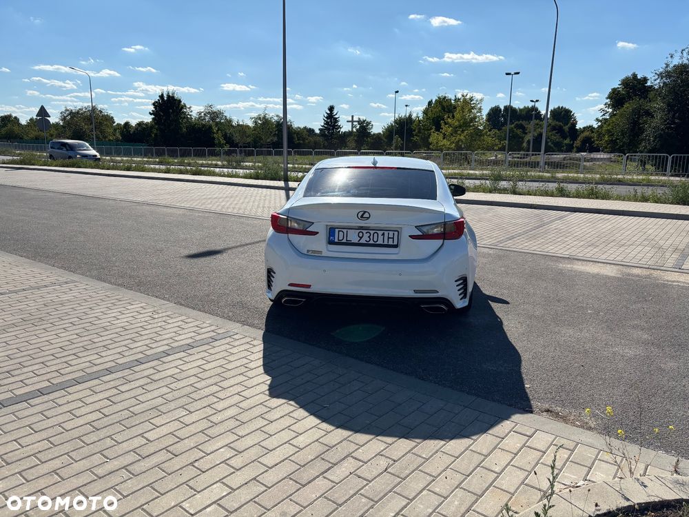 Lexus RC 200t / 300 F Sport - 5