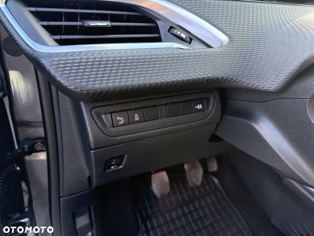 Peugeot 2008 120 VTI Allure - 21