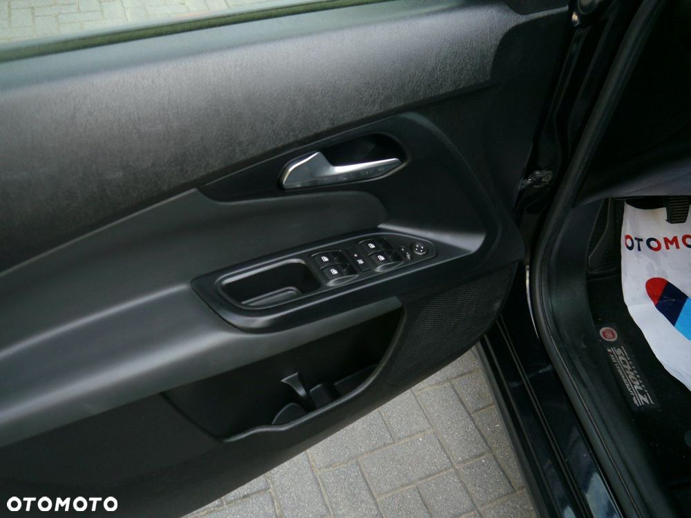 Fiat Tipo 1.6 MultiJet 16v Sport - 32